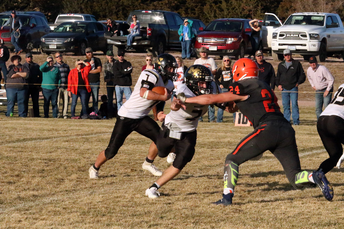 McCool FB vs Cody-Kilgore (47).JPG